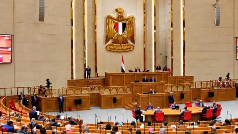 البرلمان المصري يرجئ التصويت على تفويض السيسي لدعم السعودية دفاعياً
