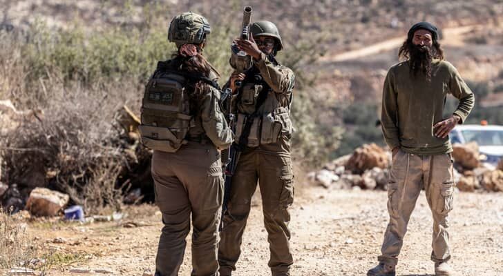 جيش الاحتلال يفرض حظر تجول على جنوده ويرفع حالة التأهب تزامناً مع انتخابات الكنيست