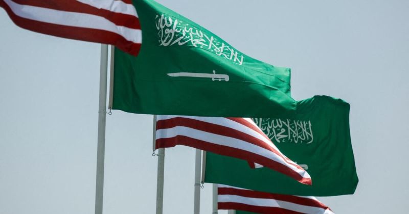 ترمب يرهن الاتفاق النووي مع السعودية بالتطبيع ونتنياهو يرحب وسط انتقادات داخلية