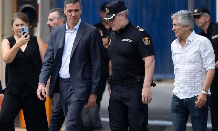 سانشيز يطالب دول الاتحاد الأوروبي بالالتزام بالمعاهدات وسط أزمة هجرة متصاعدة