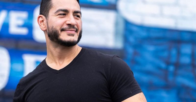 فوز تاريخي للتقدمي عبد الرحمن السيد في تمهيديات ميشيغان يربك داعمي إسرائيل