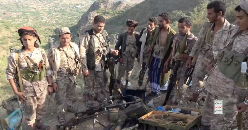 صور فضائية تكشف حجم الدمار في معسكر الحمزة بمحافظة إب اليمنية