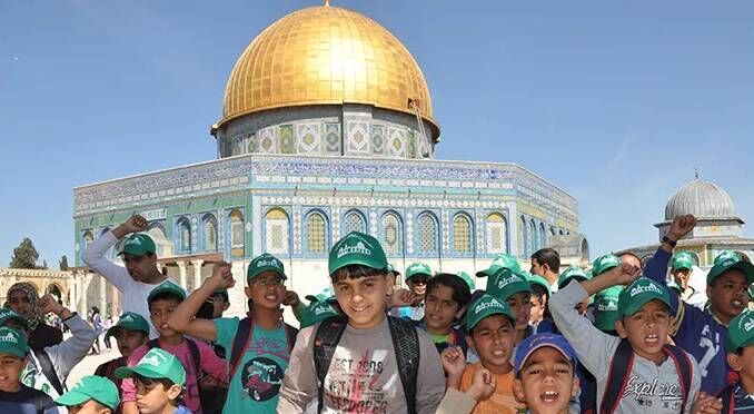 أزمة تصاريح المعلمين تشل المدارس الخاصة والمسيحية في القدس المحتلة
