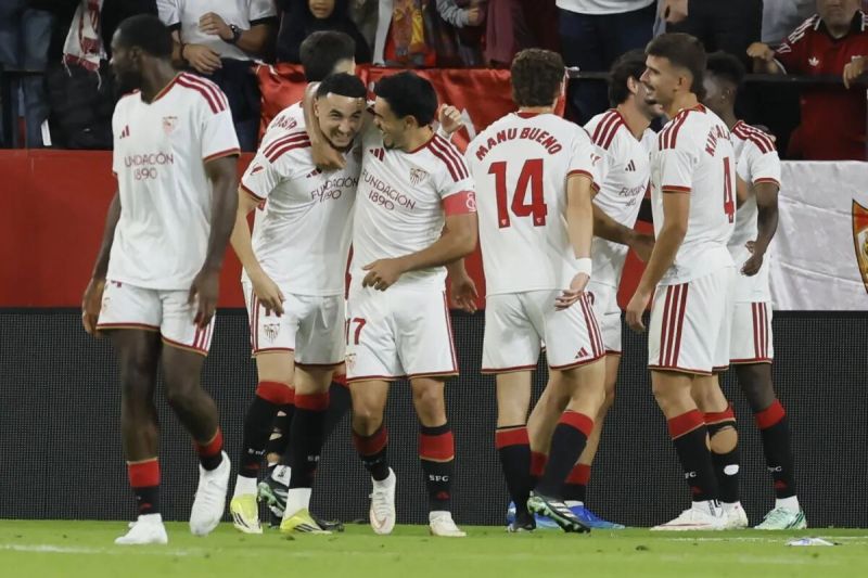 إشبيلية وبلباو وديبورتيفو لاكورونيا يضمنون العبور في كأس ملك إسبانيا