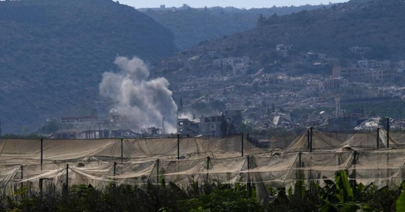 تصعيد إسرائيلي واسع جنوب لبنان: تفجيرات 'علي الطاهر' تقطع الطرق ومفاوضات روما تلوح في الأفق