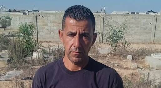 بعد انتظار دام 20 عاماً.. أب مكلوم يودع توأميه في خان يونس بكلمات مؤثرة