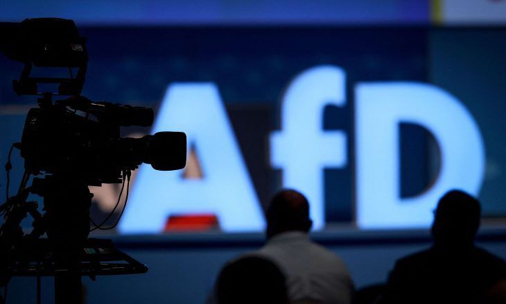 مخاوف أمنية في ألمانيا من سيطرة اليمين المتطرف على أجهزة الاستخبارات