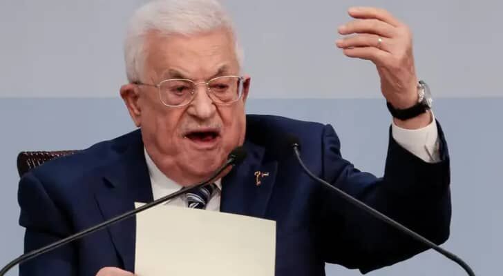 عباس يدعو لإنهاء الاحتلال العام المقبل ويحدد موعد الانتخابات التشريعية