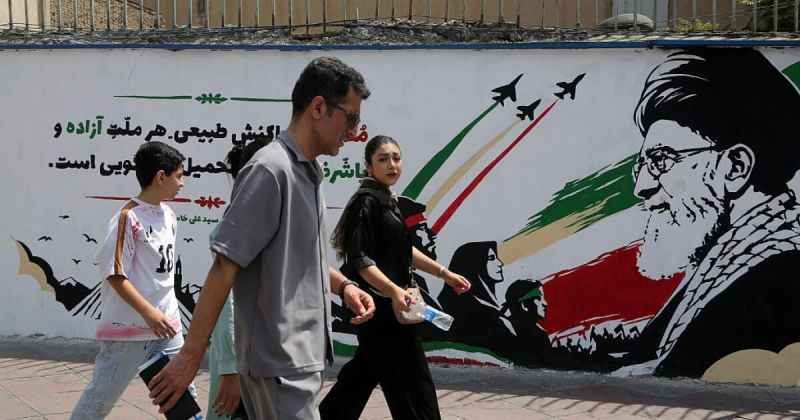بوادر انفراجة في أزمة مضيق هرمز: مفاوضات متقدمة لصياغة اتفاق نهائي