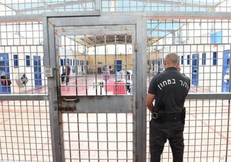 قائمة بأسماء معتقلين صدرت بحقهم أوامر اعتقال إداري جديدة