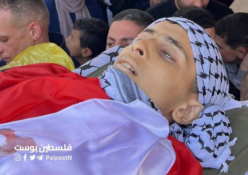 جماهير نابلس تشيع جثمان الشهيد يوسف اشتية