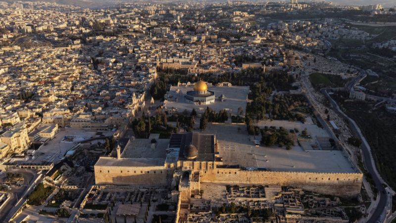 محافظة القدس تحذر من مخطط إسرائيلي للاستيلاء على عقارات فلسطينية في باب السلسلة