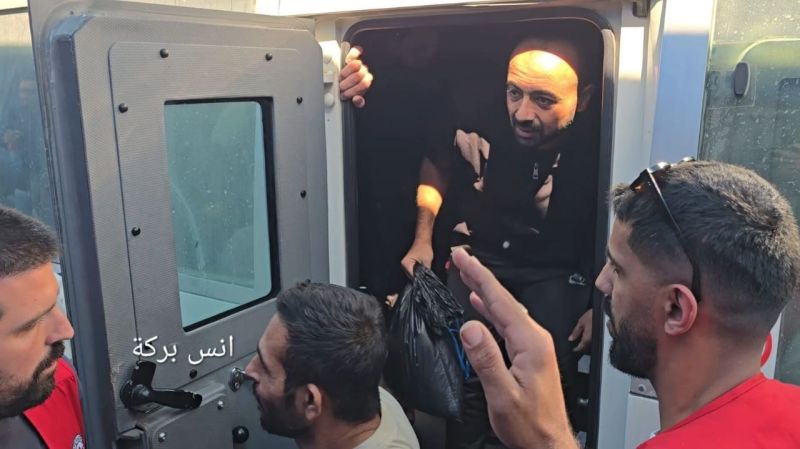 بالأسماء.. الاحتلال يفرج عن 10 أسرى من قطاع غزة