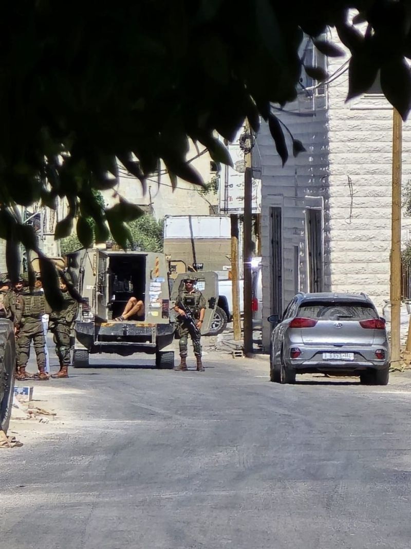 الاحتلال يعتقل شابين من سلفيت ويقتحم مادما وبيت فوريك في نابلس
