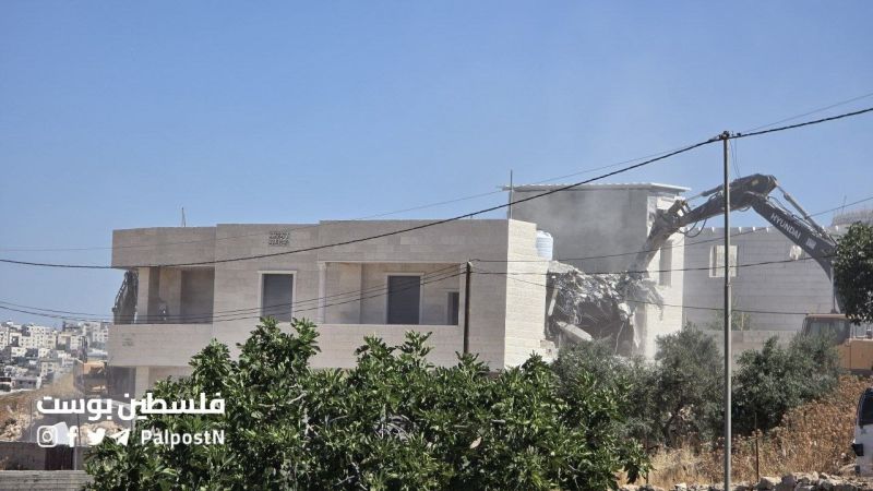 الاحتلال ينفذ عمليات هدم في الخليل والقدس