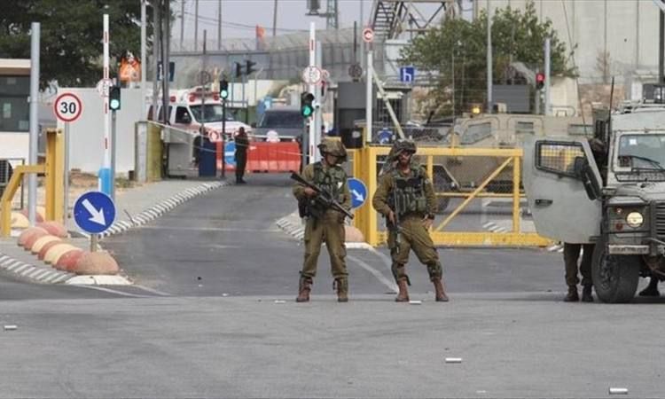 قلقيلية: الاحتلال يقتحم قرية جيوس وينصب حاجزاً عسكرياً