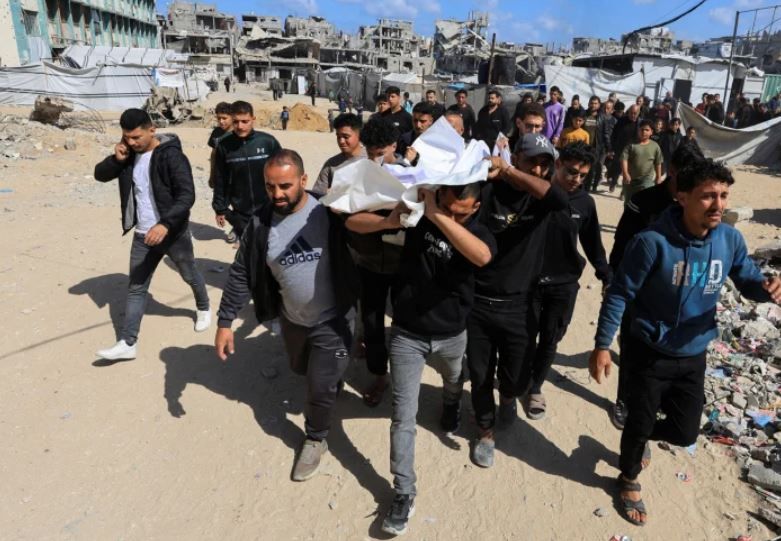 شهيدان وإصابات في قصف إسرائيلي استهدف شقة سكنية جنوب مدينة غزة