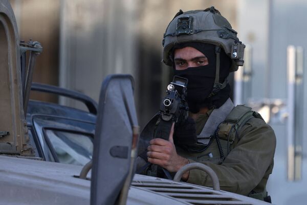شهيد برصاص الاحتلال قرب الجدار الفاصل في القدس
