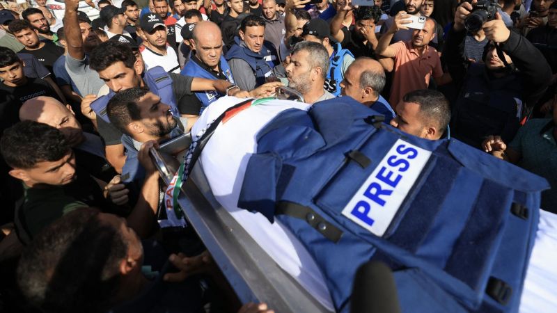 حماس تدعو لمحاكمة قادة الاحتلال على جرائمه ضد الصحفيين