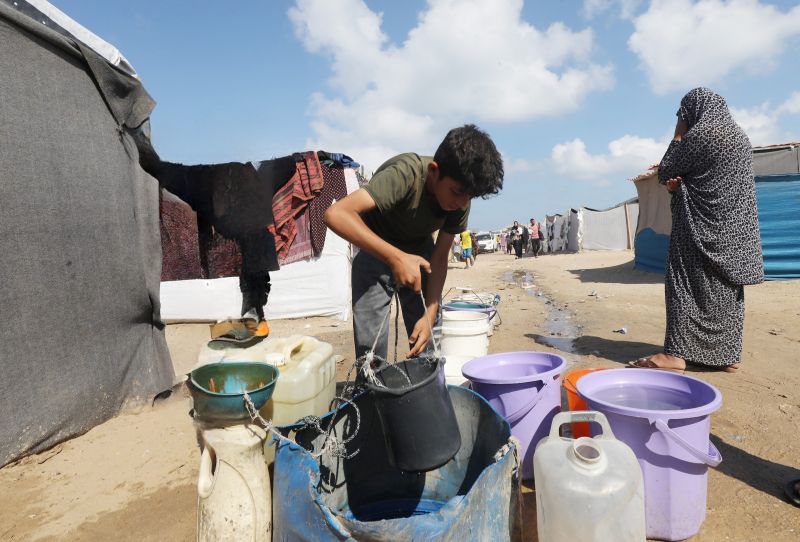 المياه في غزة.. أزمة صنعتها إسرائيل وتداعياتها كارثية