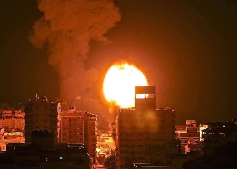 5 شهداء بغارة إسرائيلية على مخيم الشاطئ غرب غزة