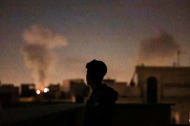 القوات الأمريكية تصعد عدوانها على إيران