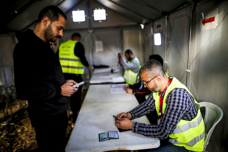 انتخابات دير البلح.. رسائل سياسية في ظل الحرب ونسبة مشاركة محدودة