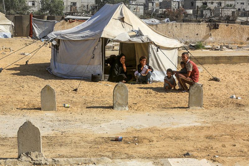 “اختفوا في طريق النجاة”.. 2900 طفل بغزة بين أنقاض الحرب ومصير مجهول
