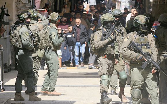أكثر من 23 ألف حالة اعتقال في الضفة منذ حرب الإبادة