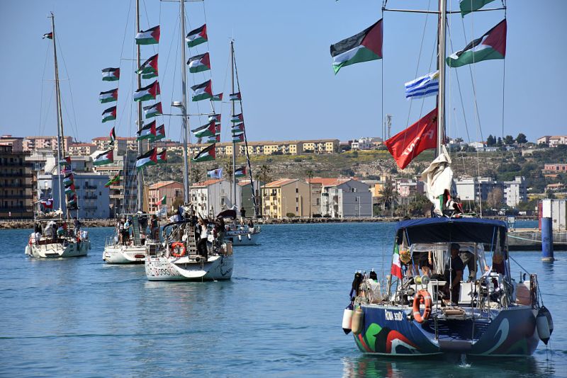 أسطول كسر حصار غزة يقترب من المتوسط وتأهب إسرائيلي للاعتراض