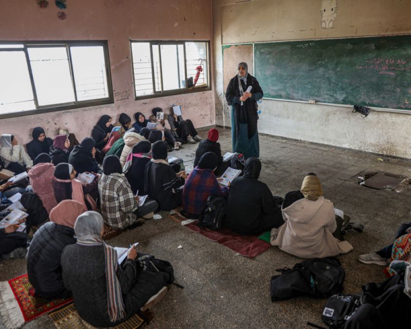 أكثر من 91 ألف طالب يتقدمون للثانوية العامة الفلسطينية