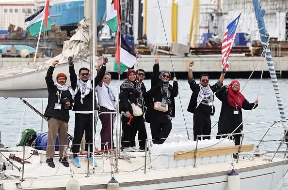 حماس تشيد بأسطول الصمود 2 وتدعو لتصعيد الحراك الدولي لكسر حصار غزة