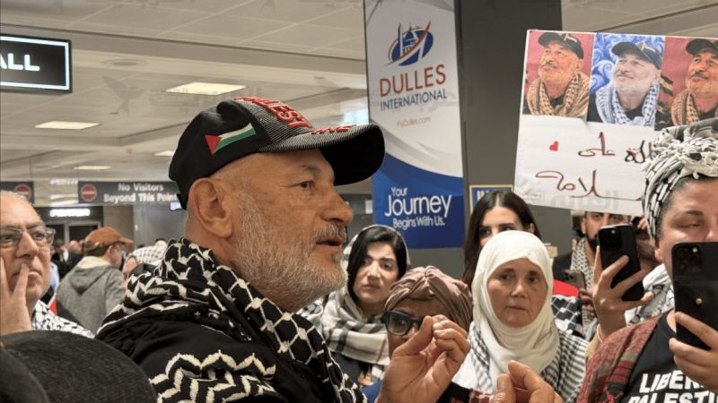 ناشط في أسطول الصمود: ما يجري في السجون الإسرائيلية يشبه المعسكرات النازية