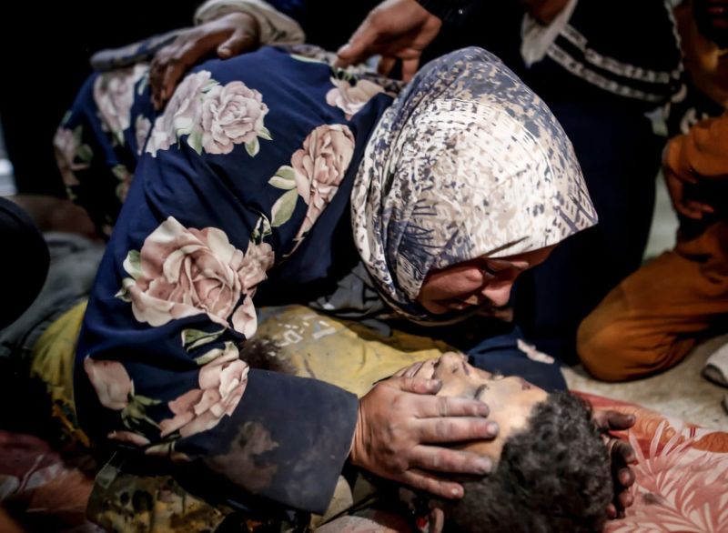 شهيد طفل ومصابون في قصف إسرائيلي على غزة