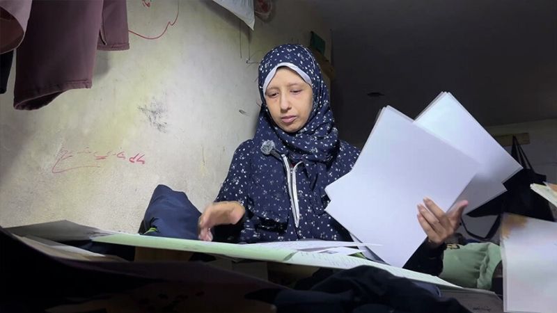 هكذا تنتظر أكاديمية فلسطينية علاج السرطان بسرداب نزوح بخانيونس