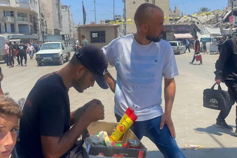 من يشعل النار؟ اختفاء الولاعات يضيف عبئًا جديدًا على حياة الغزيين
