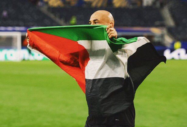 في ليلة إنجاز مصر التاريخي.. رسائل تضامن مع غزة تتصدر مشهد التأهل إلى ثمن نهائي المونديال