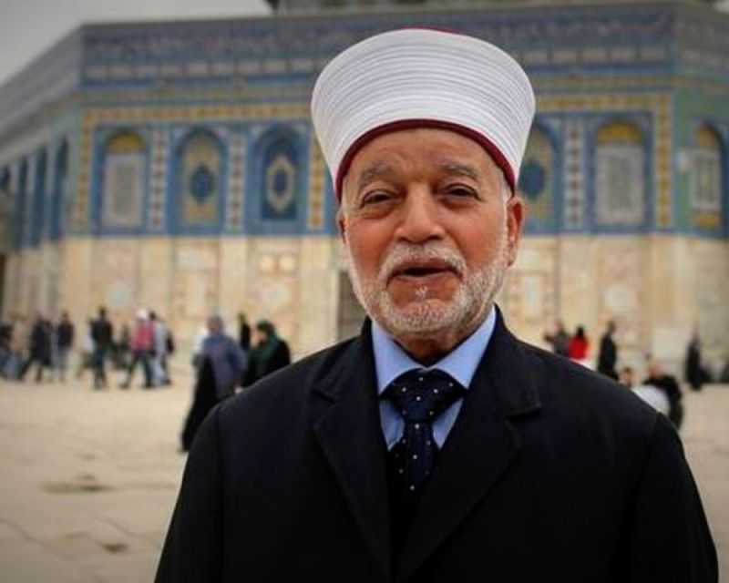 لجنة القدس تدين اعتقال مفتي القدس وإبعاده عن المسجد الأقصى