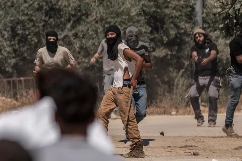 الضفة تحت النار.. الاحتلال والمستوطنون يوسّعون اعتداءاتهم