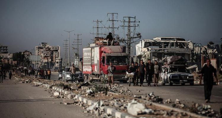 قطاع النقل العام بغزة تحت المقصلة.. يقترب من التوقف الكامل