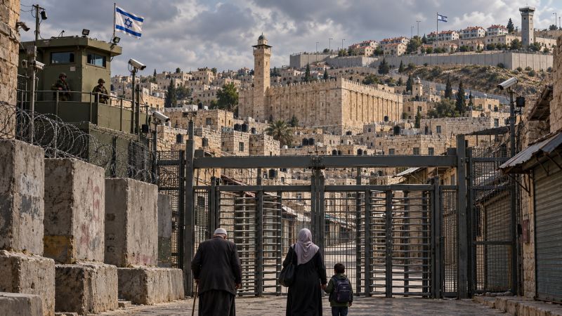 الخليل في مواجهة الاقتلاع.. من التقسيم إلى التهجير مدينة تُحاصر ليتمدّد الاستيطان