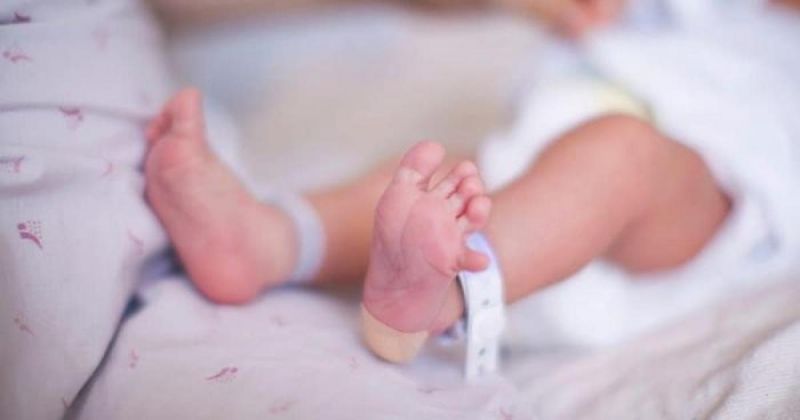 "الصحة" في اليوم العالمي للقبالة: ملتزمون بتطوير ودعم المهنة