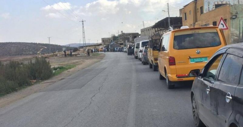 الاحتلال يغلق كافة الحواجز العسكرية المحيطة بمدينة نابلس