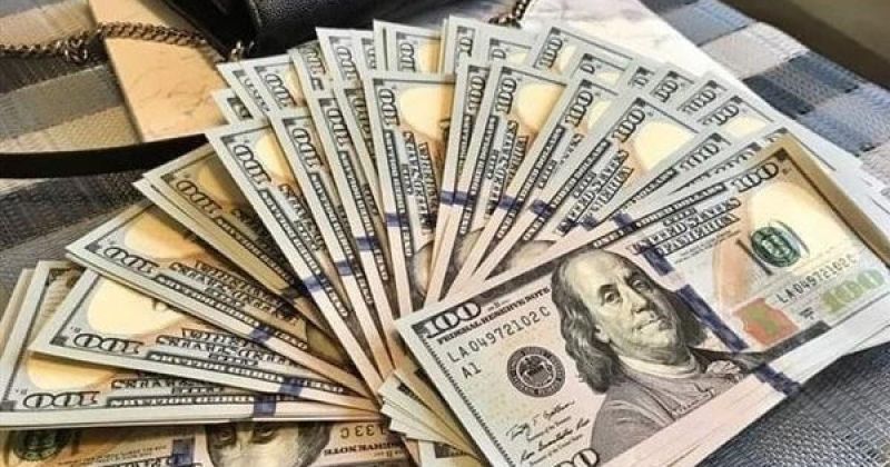 الدولار الأمريكي يهوي ملامساً مستوى 2.7999 شيكل