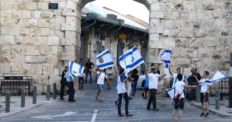 القدس: الاحتلال يجبر المحال التجارية في البلدة القديمة على الإغلاق