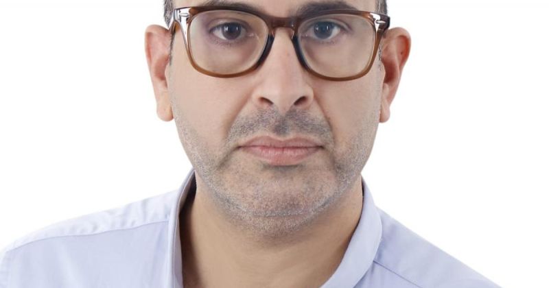 هل يذهب عباس لباكستان والحية إلى طهران؟