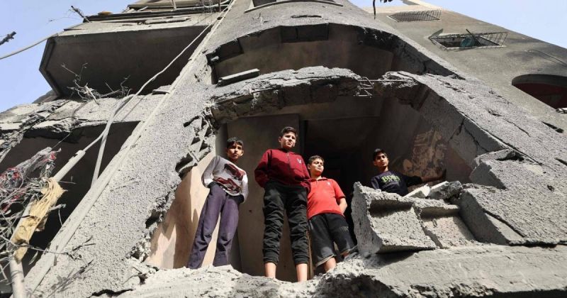 وزير الأشغال يتحدث عن إطلاق برنامج لترميم المنازل المتضررة جزئيا في غزة