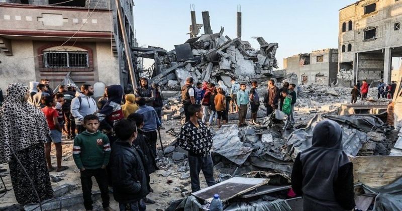 قصف ونسف مكثف للاحتلال جنوب قطاع غزة واستهدافات تطال خان يونس ورفح وغزة