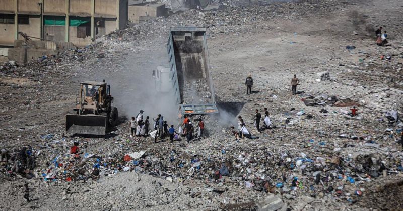 غزة: أزمة النفايات تتفاقم وتحذيرات من انهيار بيئي وصحي
