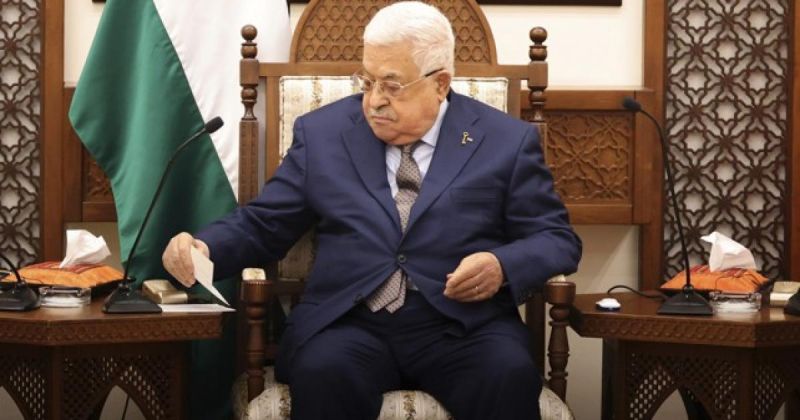الرئيس عباس يعزي نظيره السوري بضحايا التفجير الإرهابي في دمشق